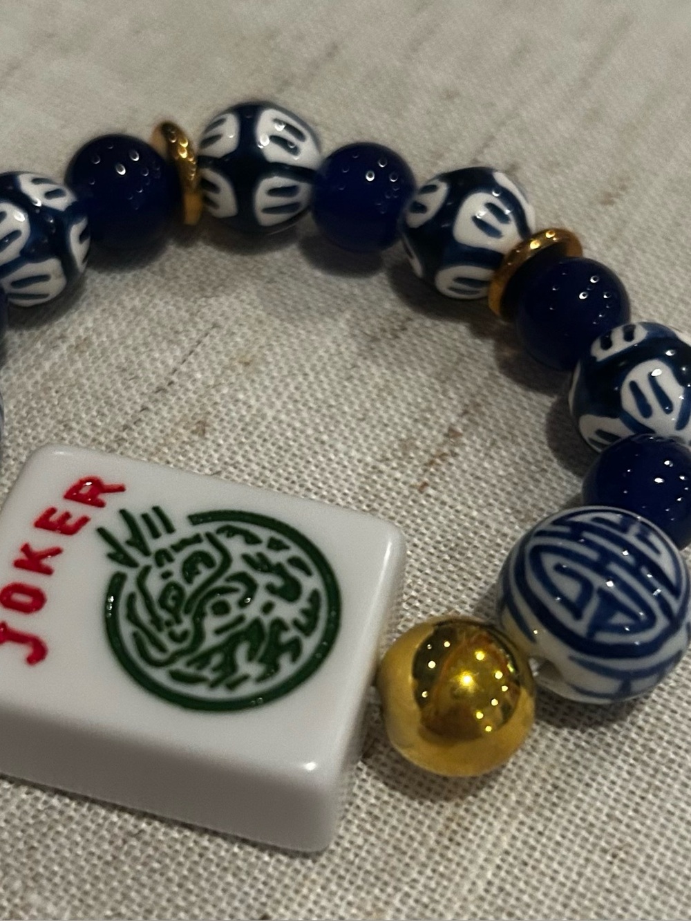MahJong JokerTile Bead Bracelet in White, Red and Green
